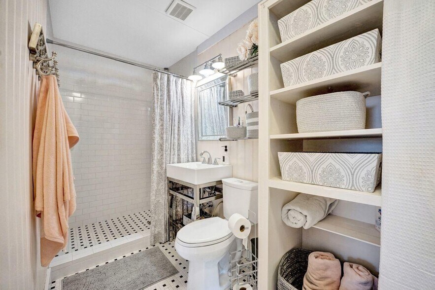 More Photos Of 221 S Ocean Breeze, Lake Worth Beach Multifamily For Sale