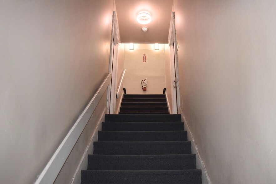 More Photos Of 136 Chapin St, Binghamton Apartments For Sale