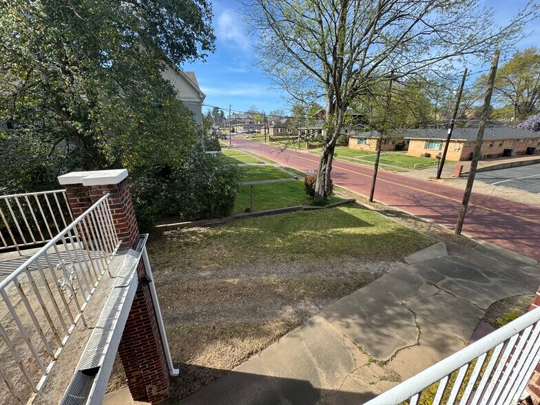 More Photos Of 436 S Fannin Ave, Tyler Office Residential For Sale