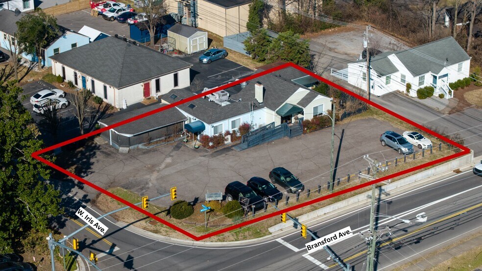 More Photos Of 2799 Bransford Ave, Nashville Office For Sale