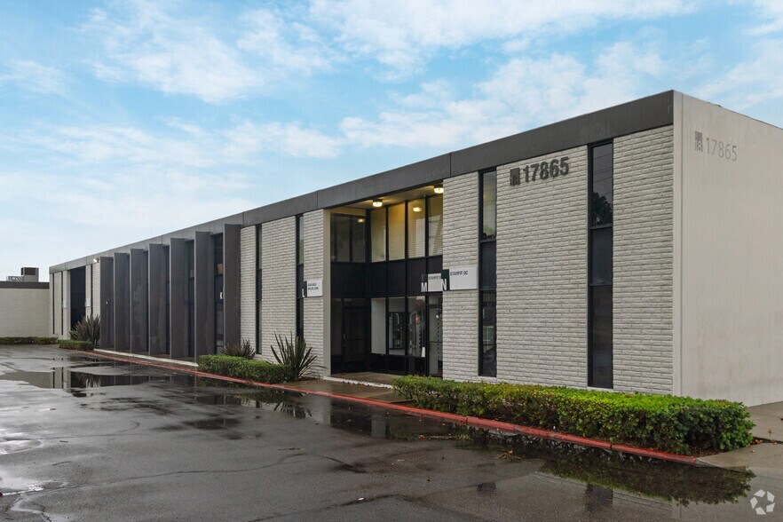 Primary Photo Of 17865 Sky Park Cir, Irvine Light Manufacturing For Lease