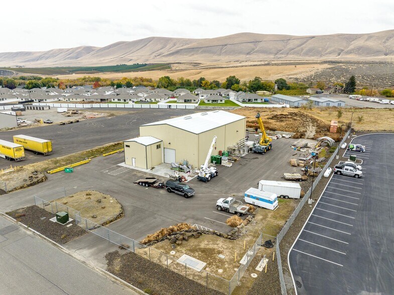 More Photos Of 1585 Dale Ave, Benton City Industrial For Lease