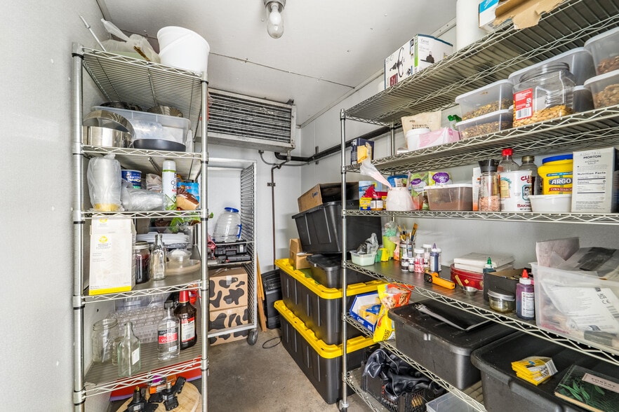 More Photos Of 1707 Merrill Ave, Wausau Freestanding For Sale