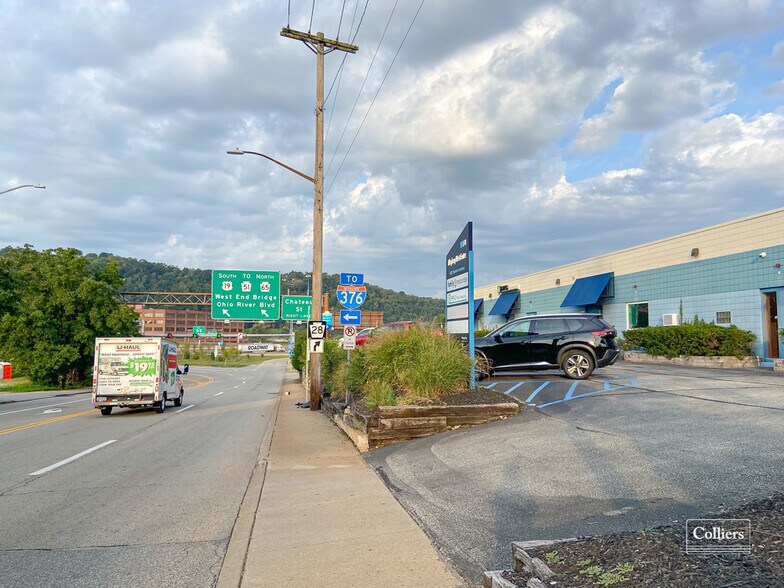 More Photos Of 1300-1318 Western Ave, Pittsburgh Flex For Lease