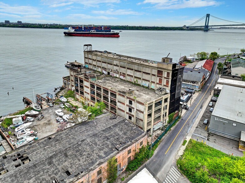 More Photos Of , Staten Island Unknown For Sale