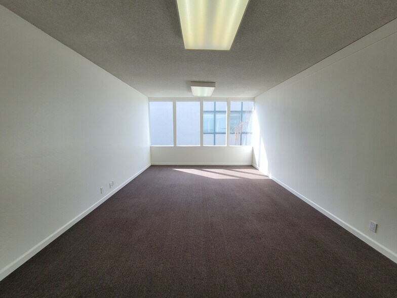 More Photos Of 2175 The Alameda, San Jose Loft Creative Space For Lease