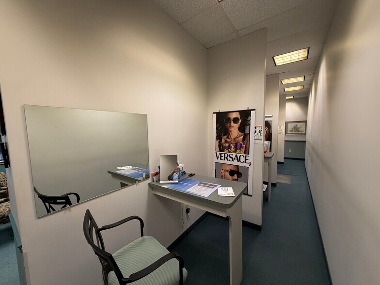 More Photos Of 107 Kingsway Rd, Brandon Medical For Sale