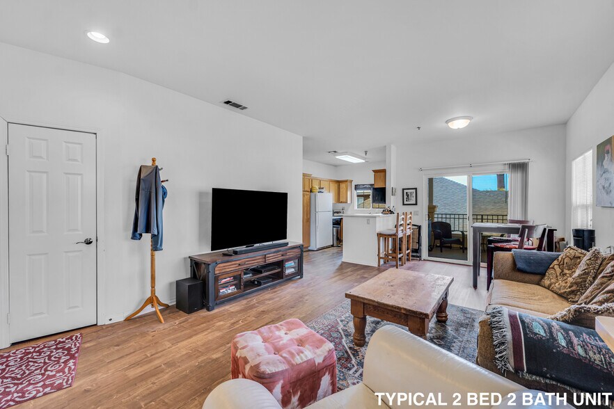 More Photos Of 1256 E Main St, Ventura Apartments For Sale