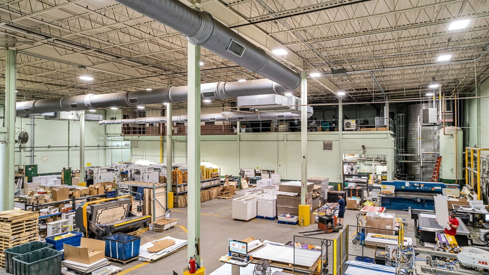 More Photos Of 106 Winter St, Holyoke Manufacturing For Lease