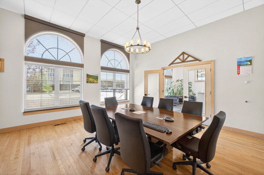 More Photos Of 421 Court St, Elko Serviced Offices For Sale