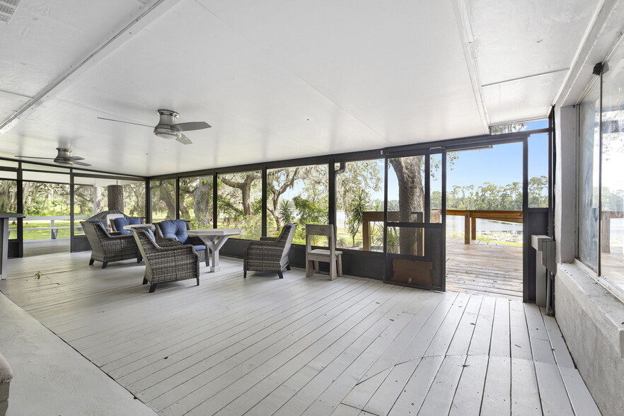 More Photos Of 579 Johnson Lake Rd, De Leon Springs Assisted Living For Sale