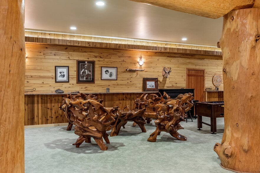 More Photos Of 1613 Black Canyon Rd, Heber Lodge Meeting Hall For Sale