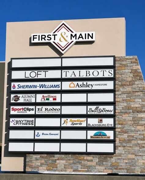 More Photos Of 1440-1560 S Main St, Blacksburg Unknown For Lease
