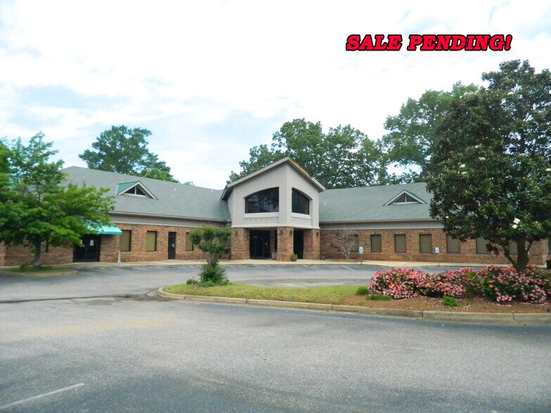 Primary Photo Of 400 Cotton Gin Rd, Montgomery Medical For Sale