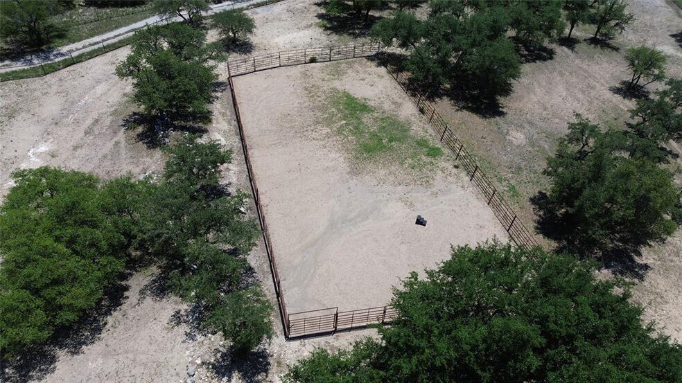 More Photos Of 496 Middleton Rd, Spicewood Land For Sale