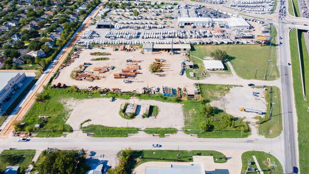 More Photos Of 15800 Interstate 35, Buda Land For Sale