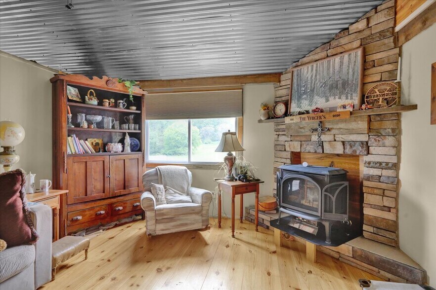 More Photos Of 655 Route 61, Orwigsburg Restaurant For Sale