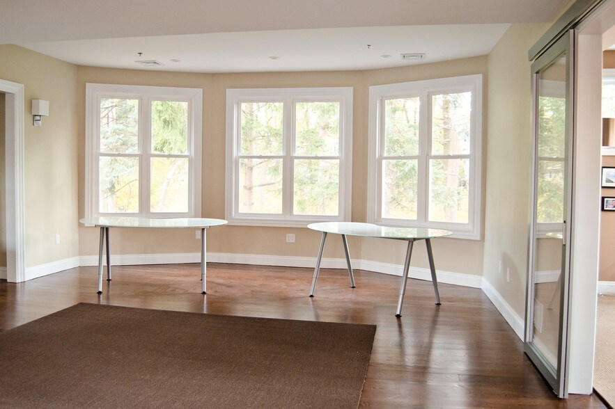 More Photos Of 31 Imperial Ave, Westport Loft Creative Space For Lease