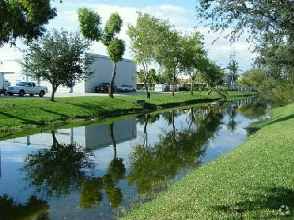 More Photos Of 4503 NW 103rd Ave, Sunrise Light Distribution For Lease