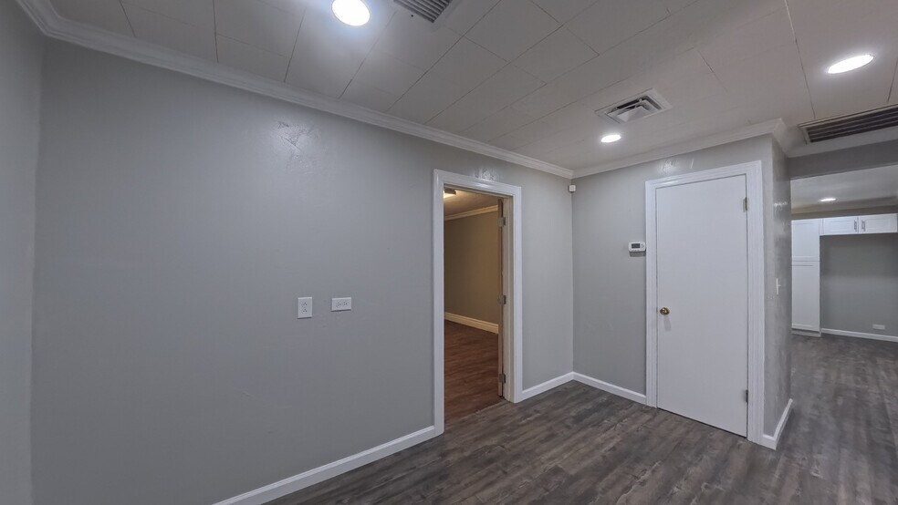 More Photos Of 1502 S Lipscomb St, Amarillo Light Distribution For Sale