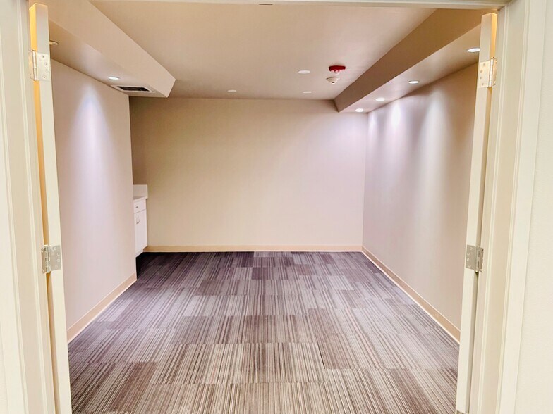 More Photos Of 994 Mill St, San Luis Obispo Office For Lease