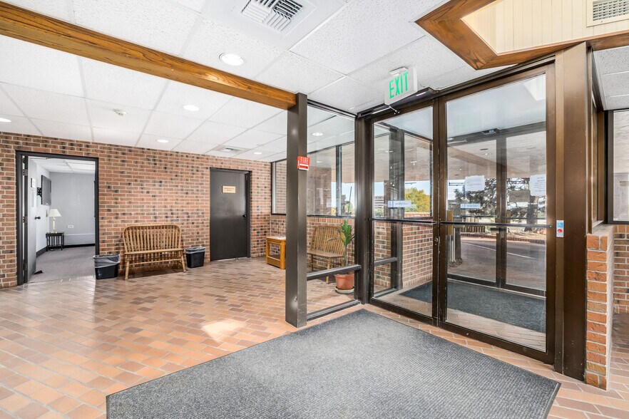 More Photos Of 12567 W Cedar Dr, Lakewood Office For Sale