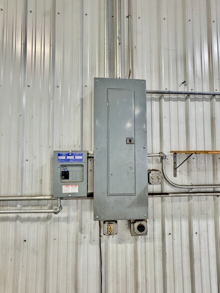 More Photos Of 7 Canaan Rd, Waymart Auto Repair For Sale