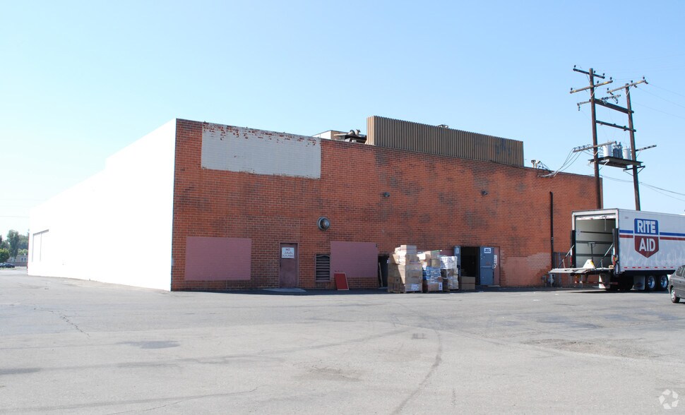 More Photos Of 1645-1737 W Orangethorpe Ave, Fullerton Unknown For Lease