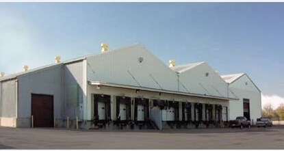 More Photos Of 1413 Osage Ave, Kansas City Manufacturing For Lease