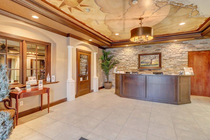 More Photos Of 10 William Pope Dr, Bluffton Medical For Lease