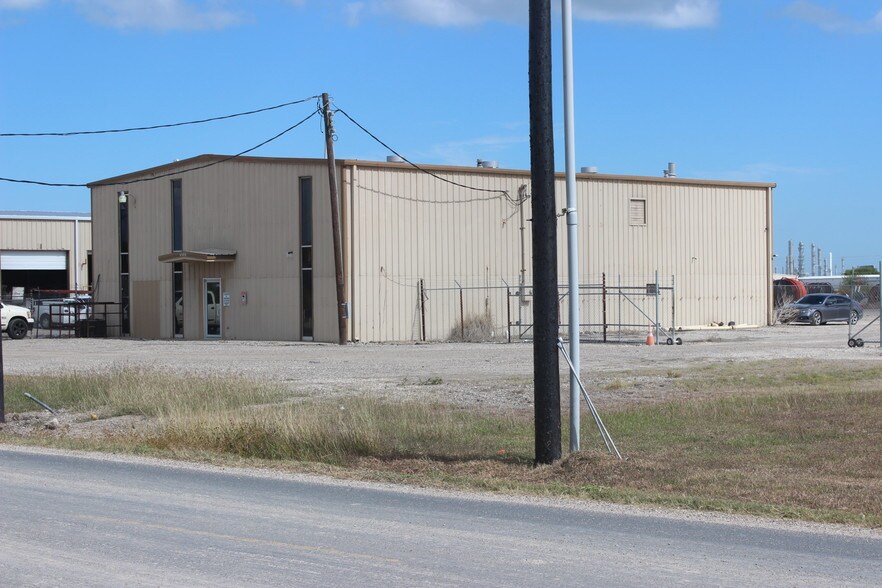 More Photos Of 1150 Southern Minerals Rd, Corpus Christi Unknown For Lease