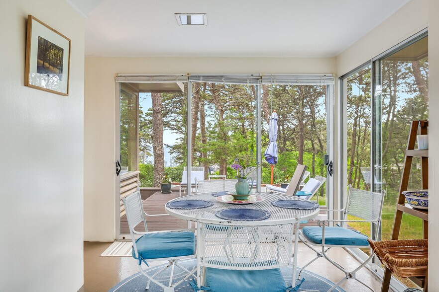 More Photos Of 25 Way 055., Wellfleet Apartments For Sale