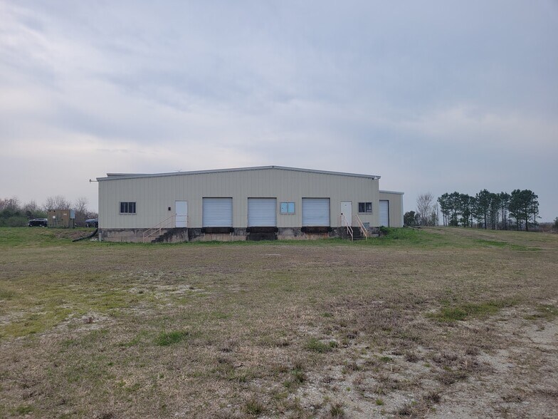 More Photos Of 269 Swan Farm Rd, Bayboro Warehouse For Sale