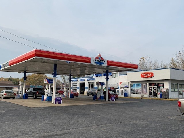 Primary Photo Of 1130 W US Highway 30, Schererville Service Station For Sale