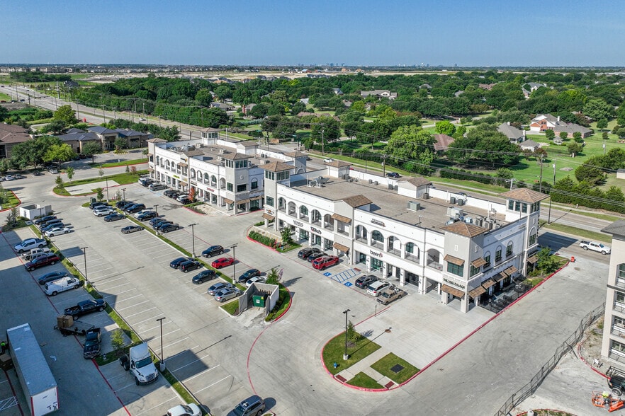 More Photos Of 4041 S Custer Rd, McKinney Storefront Retail Residential For Lease