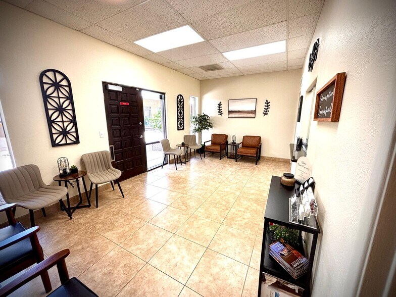 More Photos Of 6502-6564 E Carondelet Dr, Tucson Medical For Sale