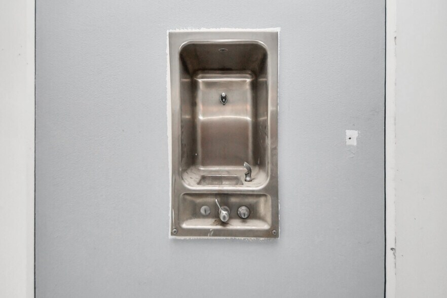 More Photos Of 1100 Jackson St, Richmond Freestanding For Sale