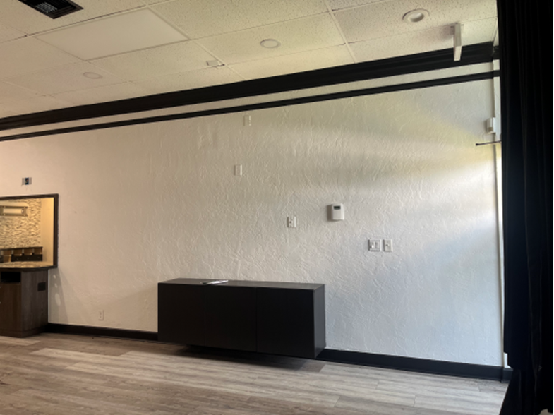 More Photos Of 690-700 E Mcnab Rd, Pompano Beach Freestanding For Lease