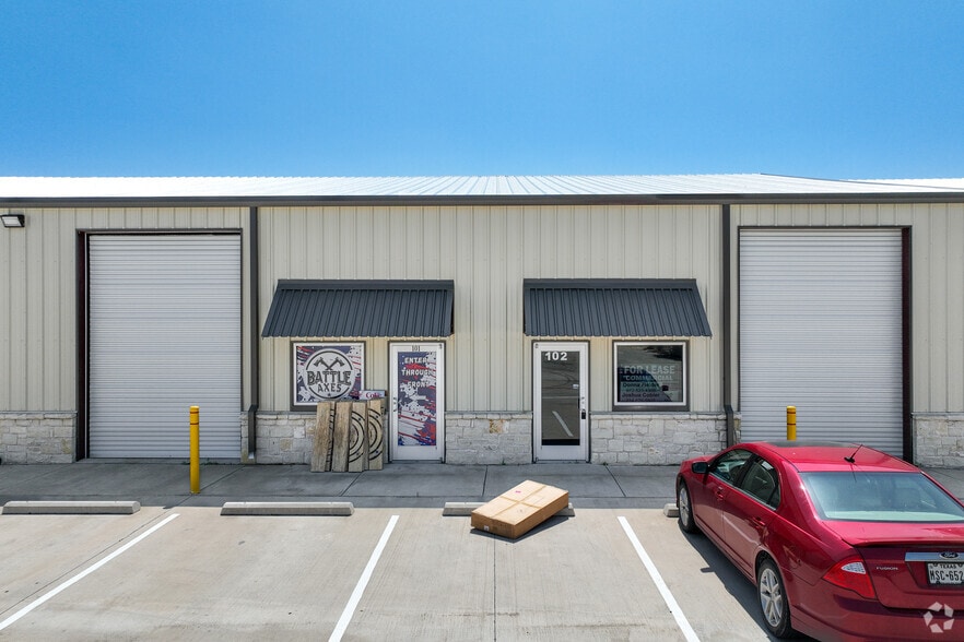 More Photos Of 1704 W FM 875, Midlothian Warehouse For Lease