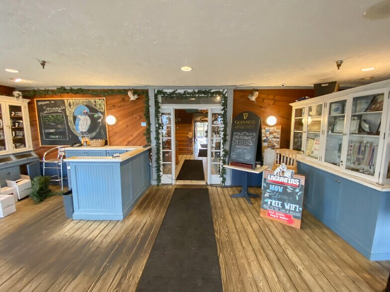 More Photos Of 14442 Solomons Island Rd, Solomons Restaurant For Lease