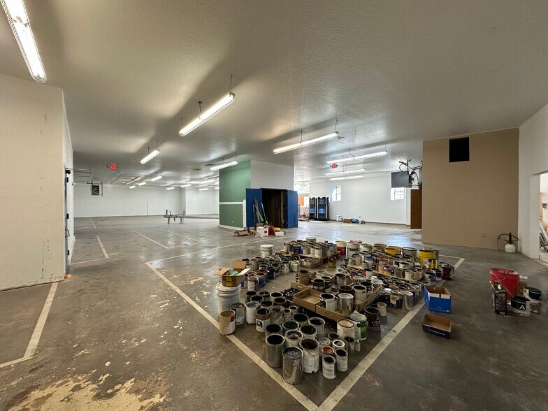 More Photos Of 1531 National Ave, Helena Flex For Sale