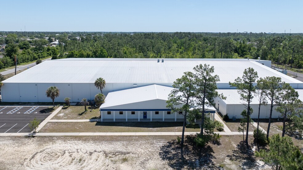 Primary Photo Of 909 W 39th St, Panama City Manufacturing For Lease