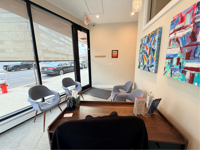 More Photos Of 49-81 Cuttermill Rd, Great Neck Apartments For Lease