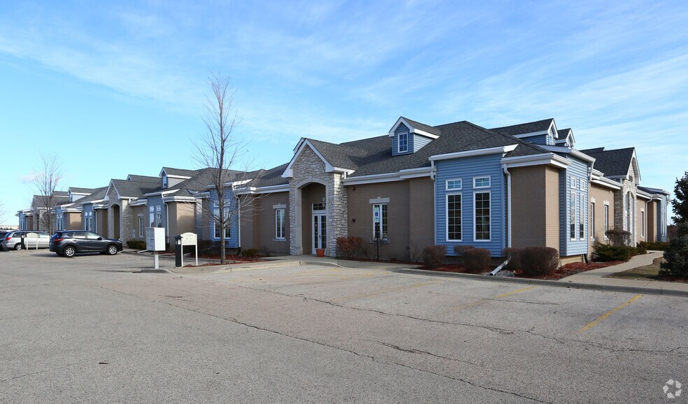 More Photos Of 2550 Compass Rd, Glenview Medical For Sale