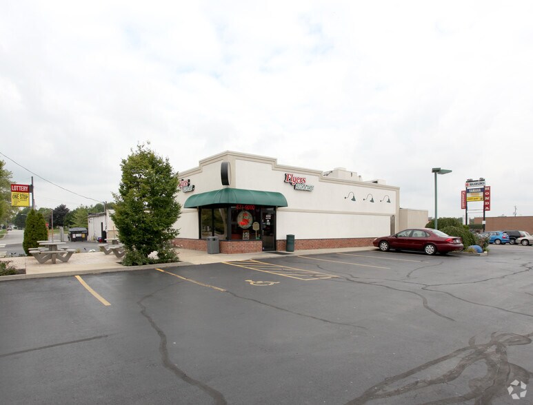 More Photos Of 4063-4099 Hoover Rd, Grove City Unknown For Lease