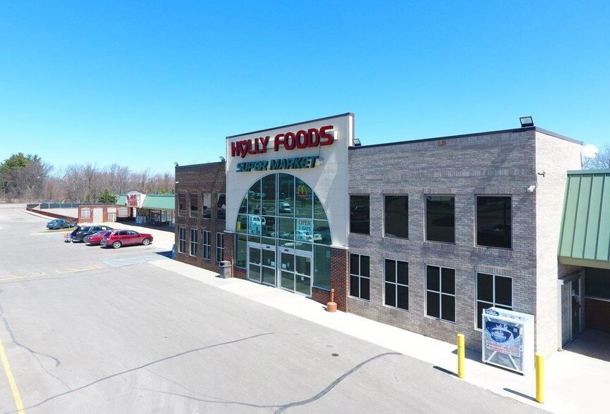 More Photos Of 15187-152231 N Holly Rd, Holly Unknown For Lease