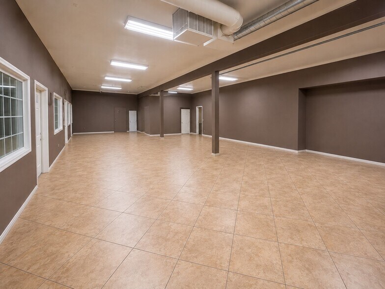More Photos Of 4008-4014 Jefferson Blvd, Los Angeles Manufacturing For Lease