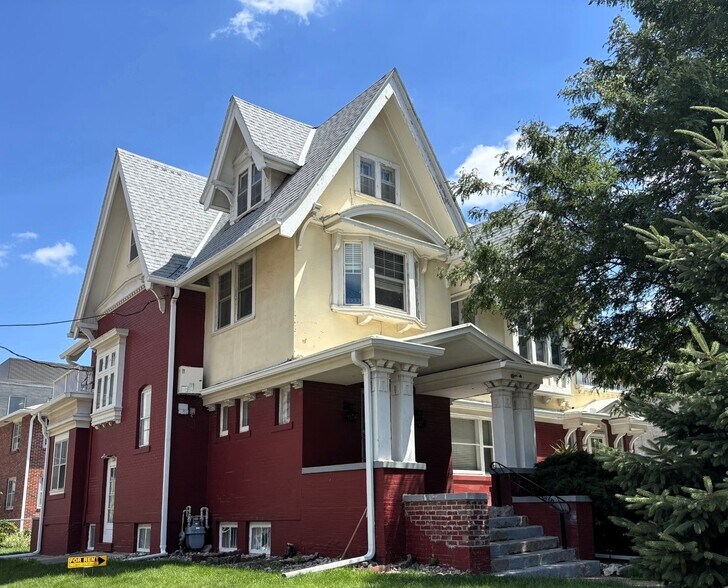 Primary Photo Of 401 S 38th Ave, Omaha Multifamily For Sale