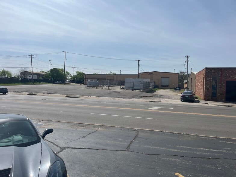 More Photos Of 3021 S High Ave, Oklahoma City Warehouse For Sale