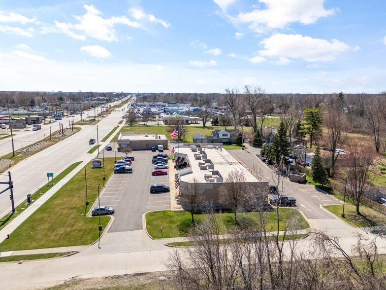 More Photos Of 33131-33289 Mound Rd, Sterling Heights Unknown For Lease
